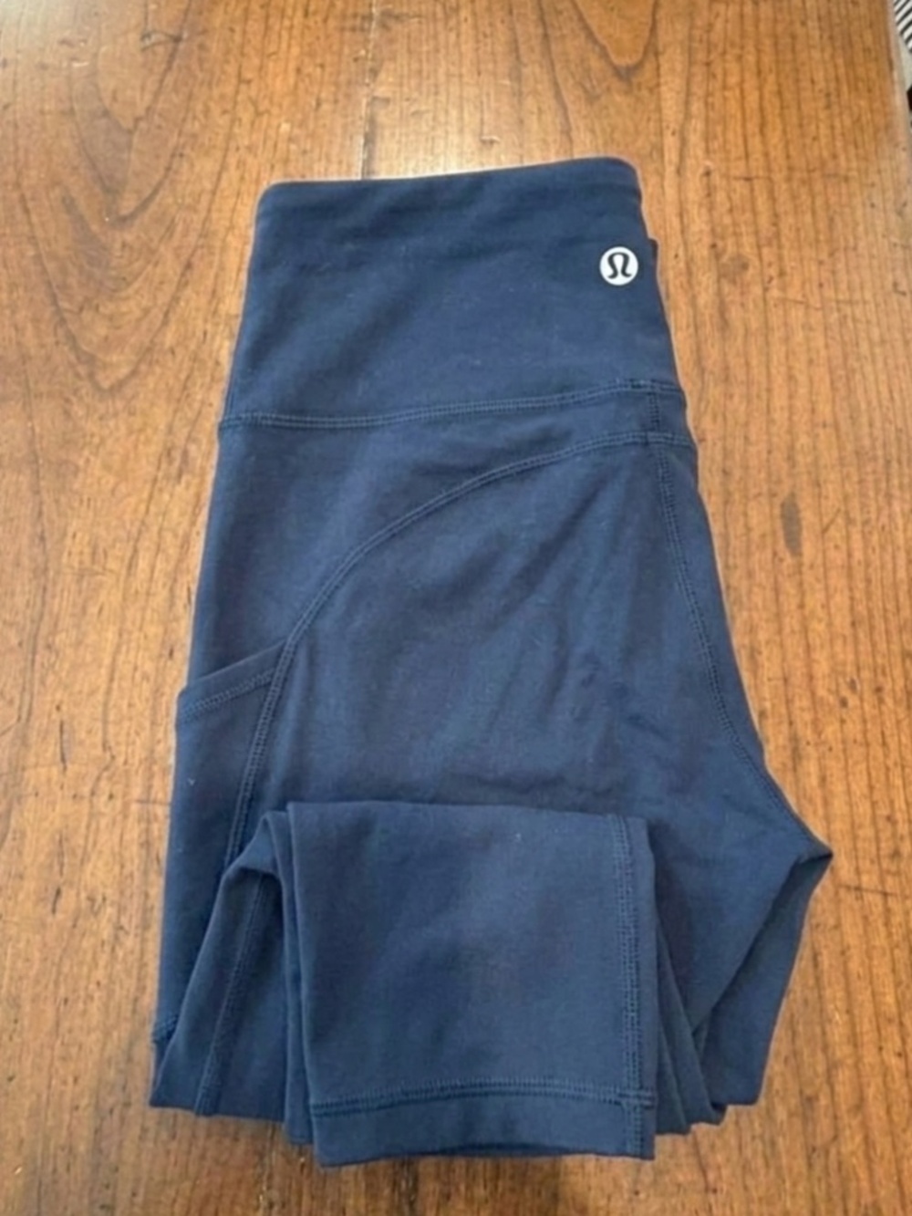 Lululemon True Navy High Rise Pocket Performance Cropped Leggings Size 2 (XS)